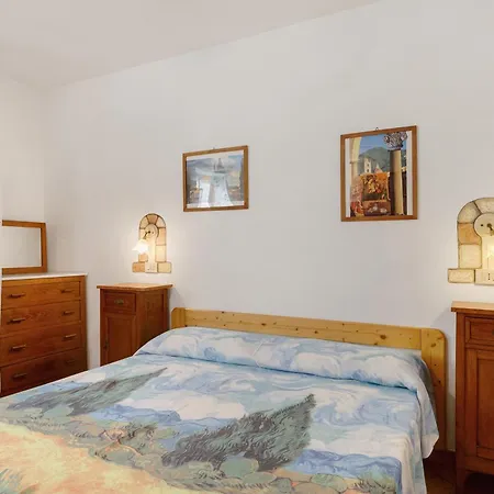 Palazzo Ferretti - *
