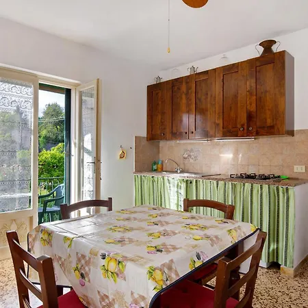 Palazzo Ferretti - Holiday home Pietrasanta